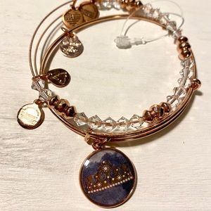 Alex and Ani Queen’s Crown Bracelet Set